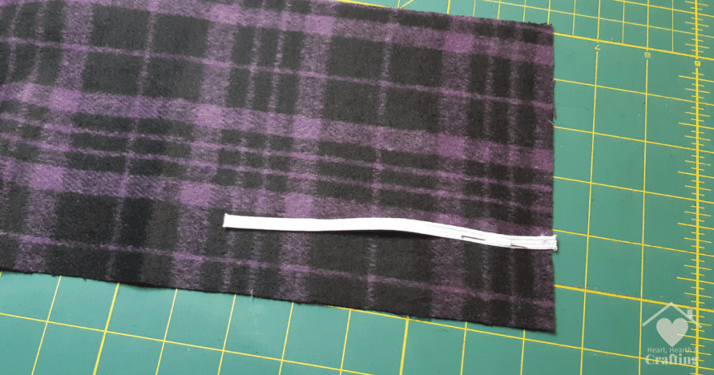 How to Sew a DIY Hair Scrunchie Step 2