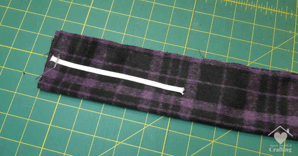How to Sew a DIY Hair Scrunchie Step 5