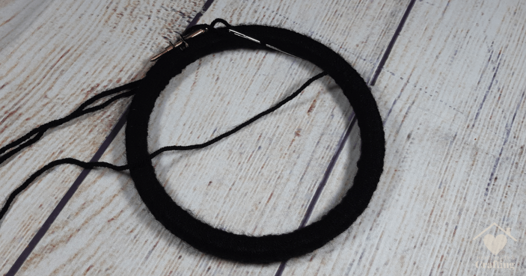 How to Make a DIY Spider Dreamcatcher for Halloween - Weaving