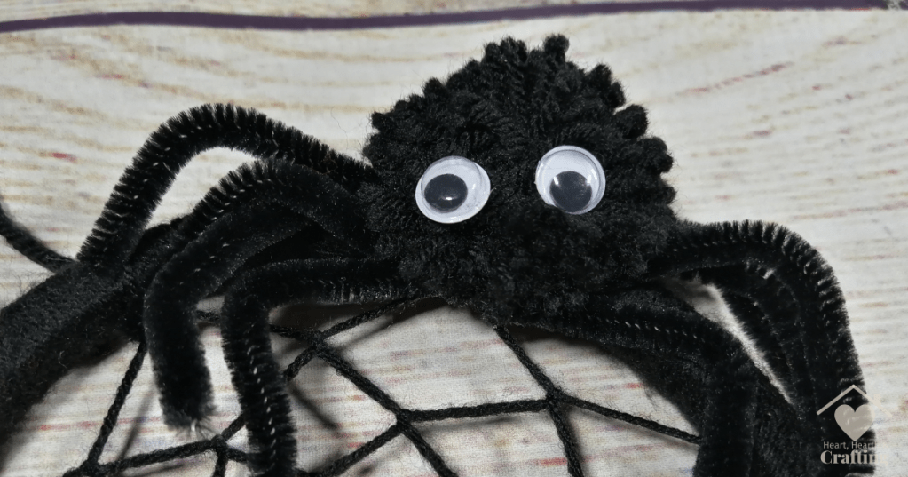 How to Make a DIY Spider Dreamcatcher for Halloween