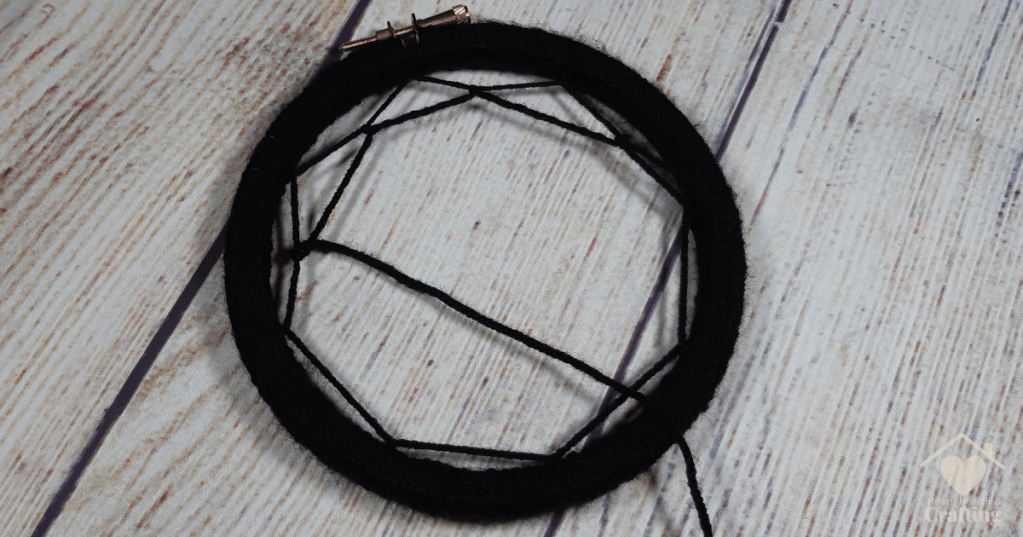 How to Make a DIY Spider Dreamcatcher for Halloween