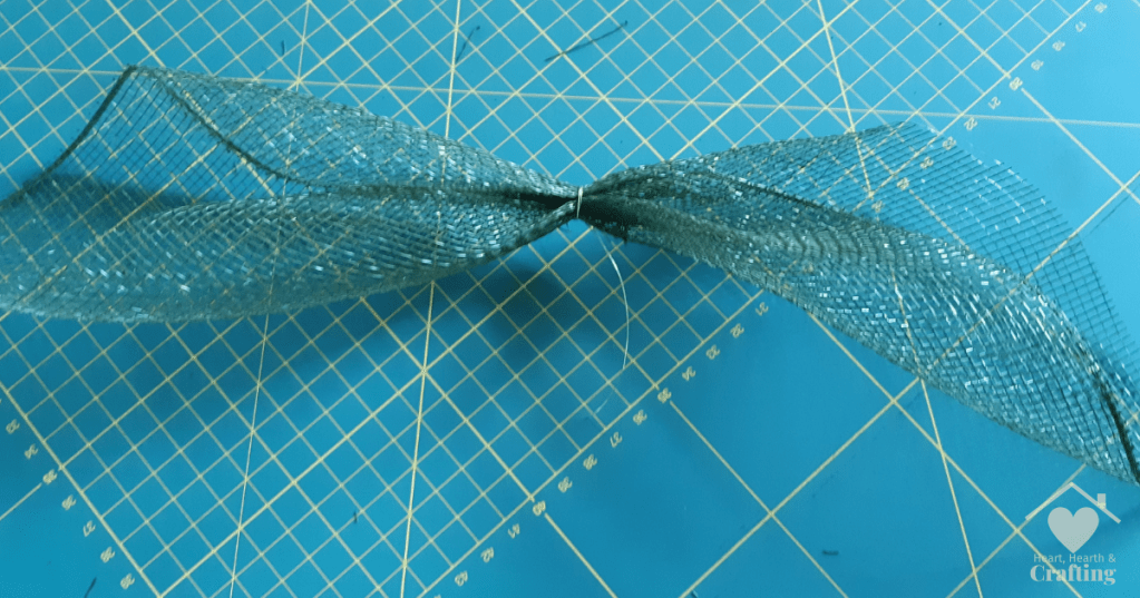 How to Make a DIY Poinsettia Christmas Wreath with Deco Mesh
