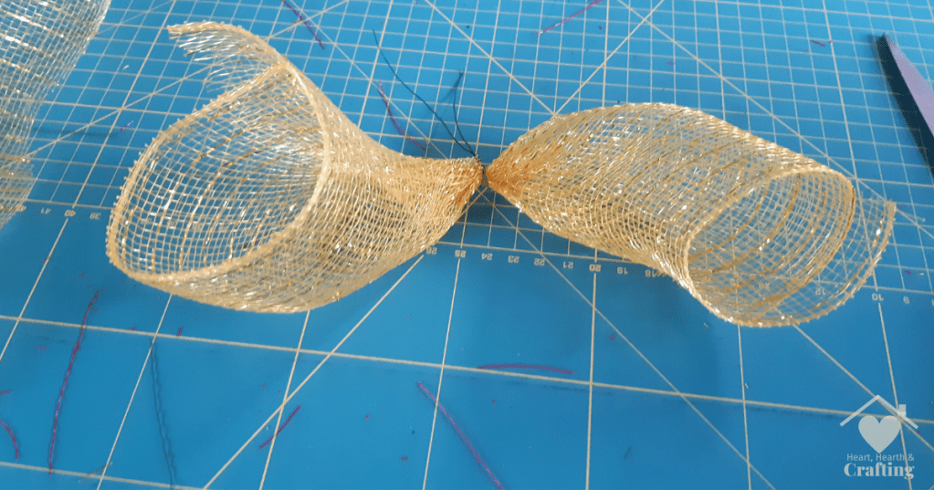 How to Make a DIY Poinsettia Christmas Wreath with Deco Mesh