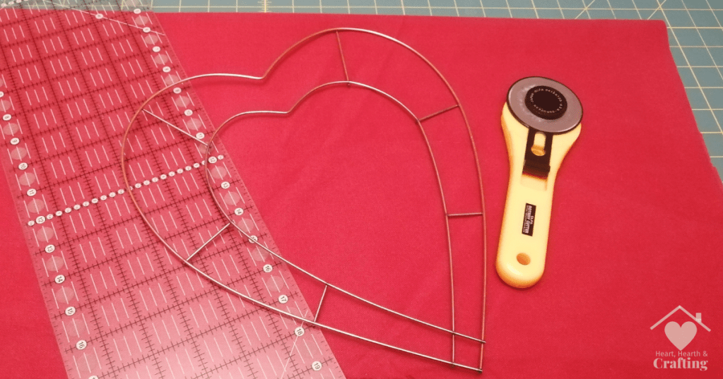 How to Make a DIY Rag Wreath for Valentines