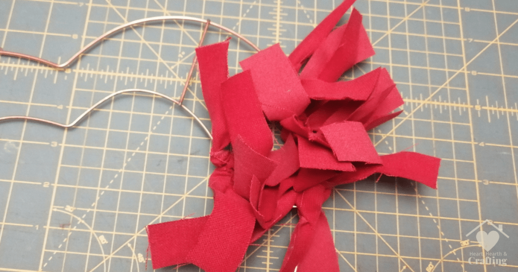 How to Make a DIY Rag Wreath for Valentines