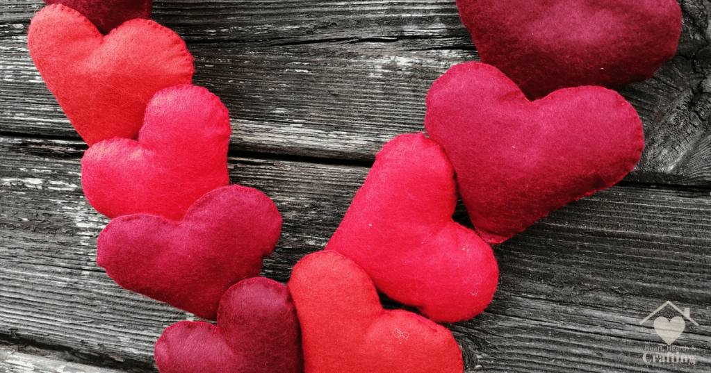 DIY Felt Heart Wreath for Valentines