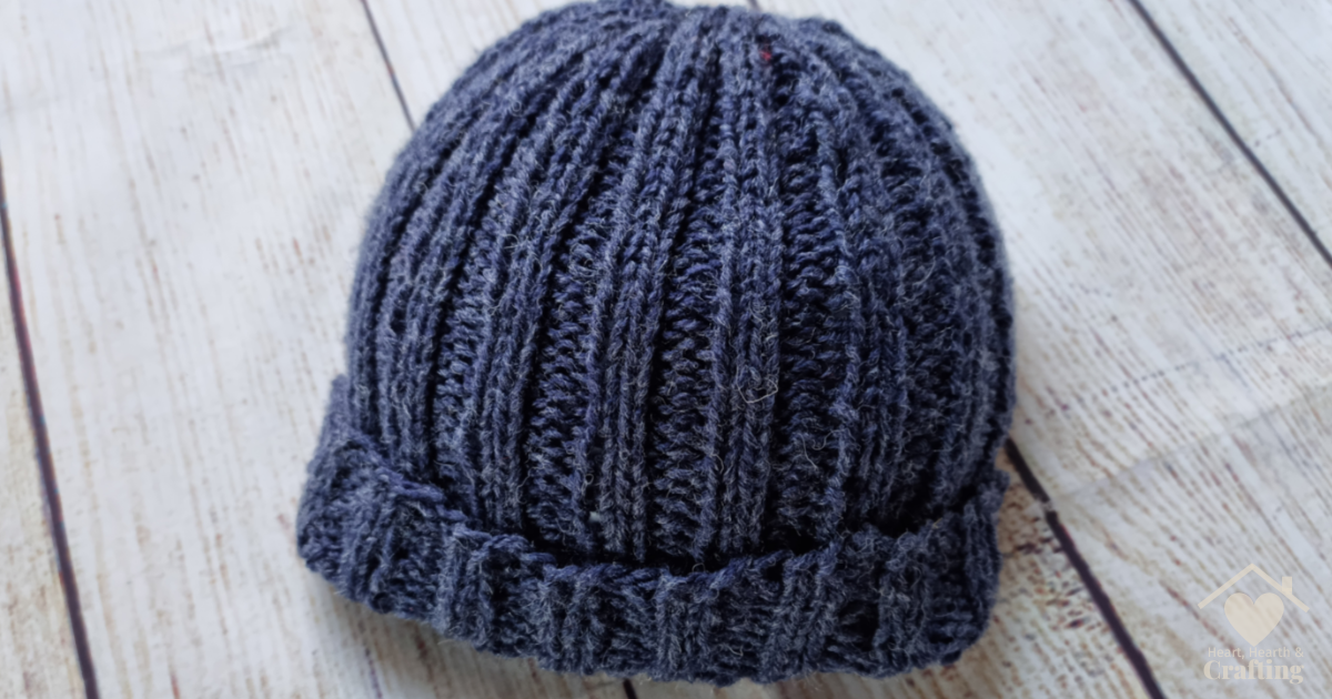 How to Knit a Childs Mariners Hat [Free Knitting Pattern]