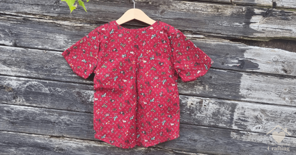 Sewing Peek-A-Boo Pattern's Cape Cod Shirt in Christmas Cotton