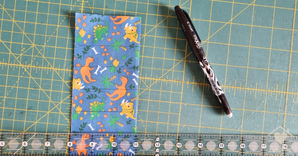 How to Sew Kids Mini Dinosaur Colouring Wallets