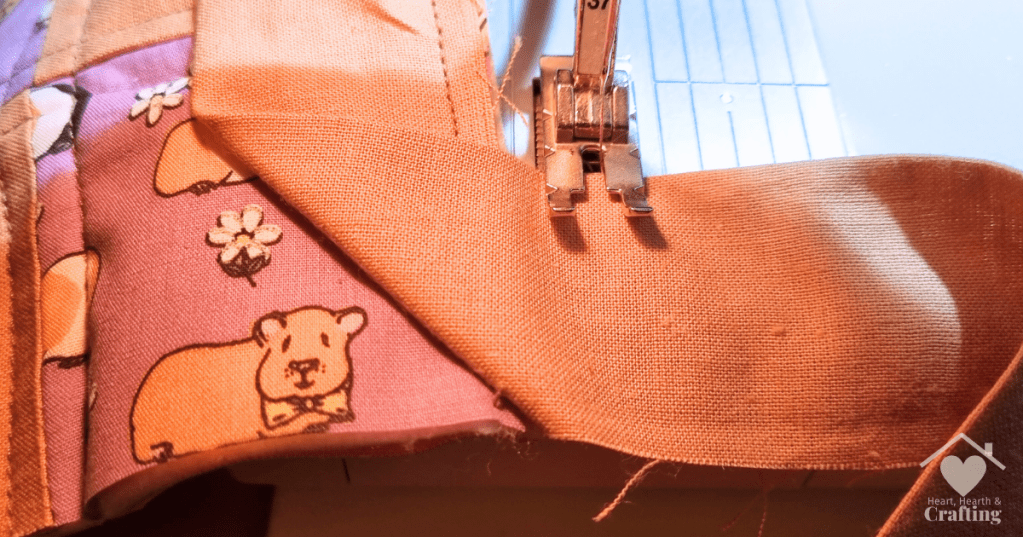 How to Sew a Baby Doll Patchwork Quilt [Free Sewing Pattern]