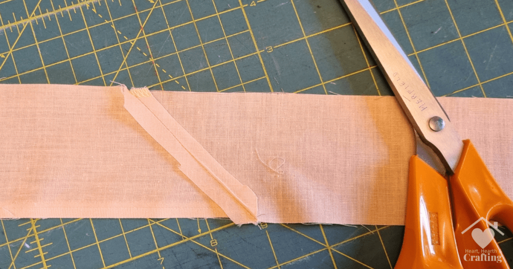 How to Sew Dining Chair Covers [Free Pattern]