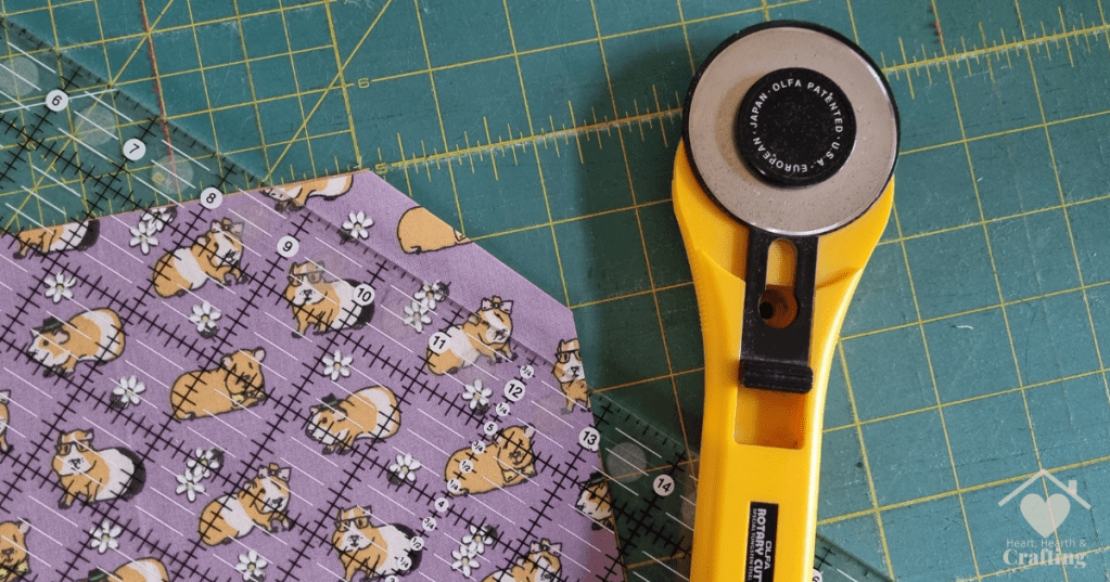 How to Sew a Baby Doll Carrier [Free Sewing Pattern]