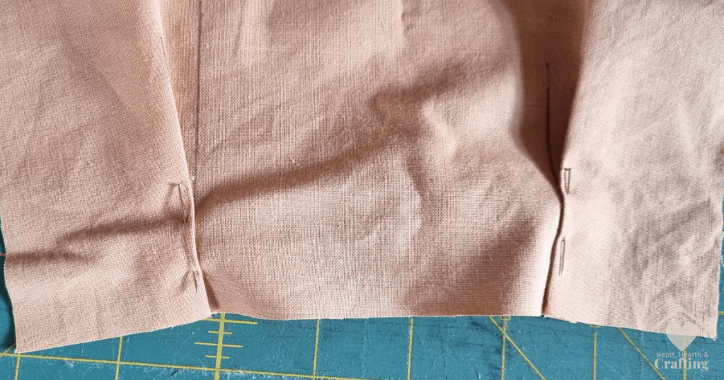How to Sew a Baby Doll Carrier [Free Sewing Pattern]