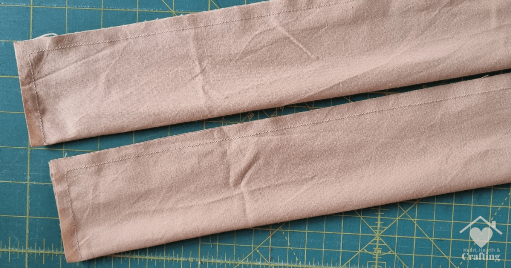 How to Sew a Baby Doll Carrier [Free Sewing Pattern]