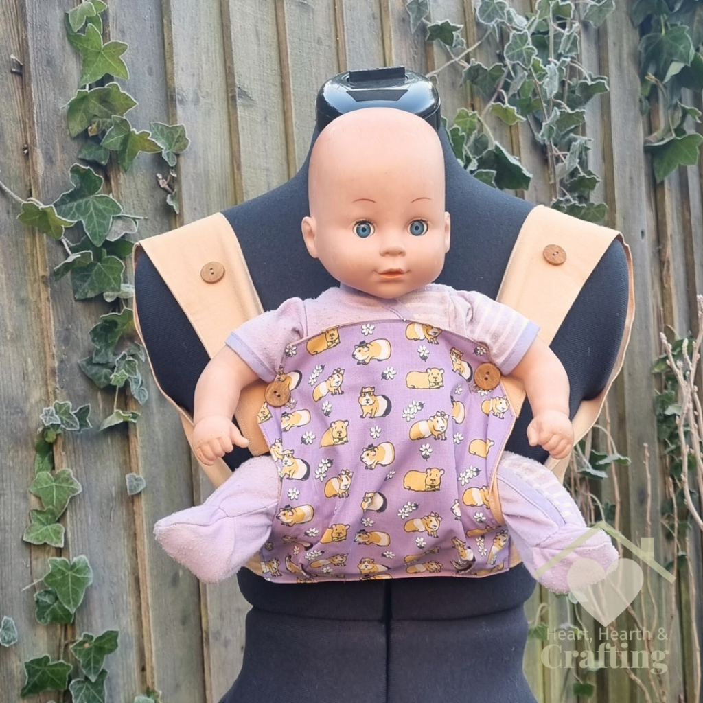 How to Sew a Baby Doll Carrier [Free Sewing Pattern]