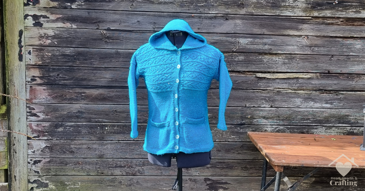 Patons 3850 Hoody Knitting Project
