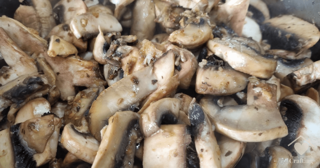 Budget-Friendly Chicken & Mushroom Stroganoff Recipe