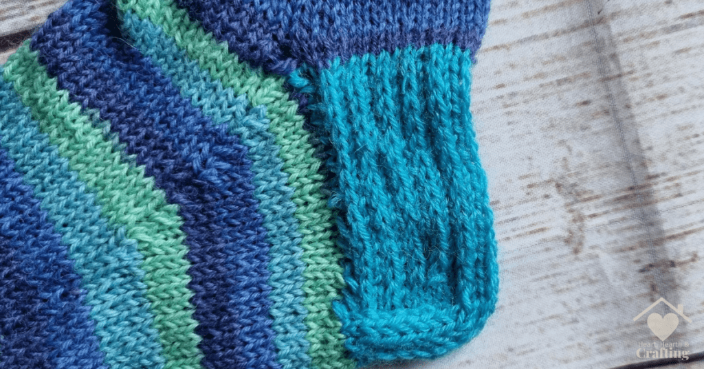 How to Knit Your Own Blue Lagoon Socks [Free Knitting Pattern]